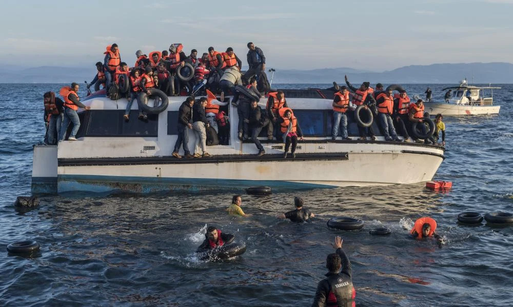 Σε «αναμμένα κάρβουνα» η Ελλάδα για τη Μέση Ανατολή - Κίνδυνος για αύξηση των τιμών και των προσφυγικών ροών